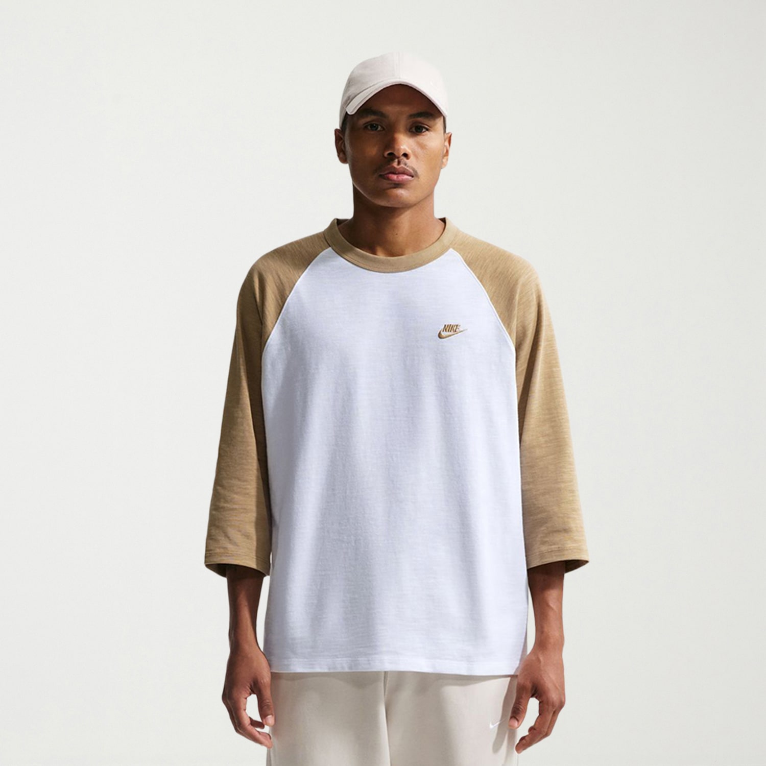 Nike Mens Crew Neck 3/4 Sleeve Active T-Shirt