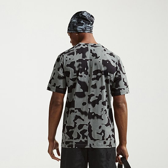 Nike Hyverse Mens Crew Neck Short Sleeve Quick Dry Active T-Shirt