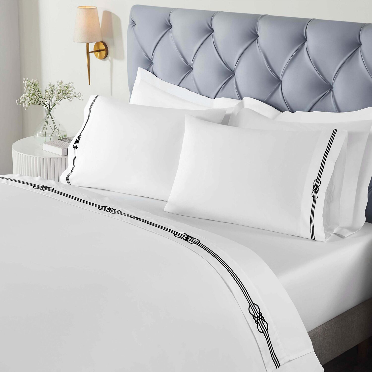 SUPERIOR® Moonlawn Cotton Elegant Embroidery 320tc Deep Pocket Sheet Set