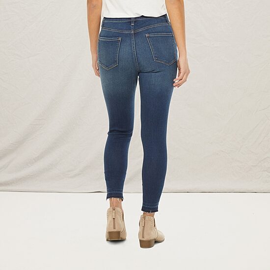 a.n.a Womens High Rise Ripped Jegging