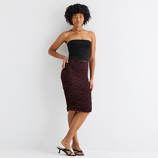 by&by Womens Juniors Mid Rise Midi A-Line Skirt