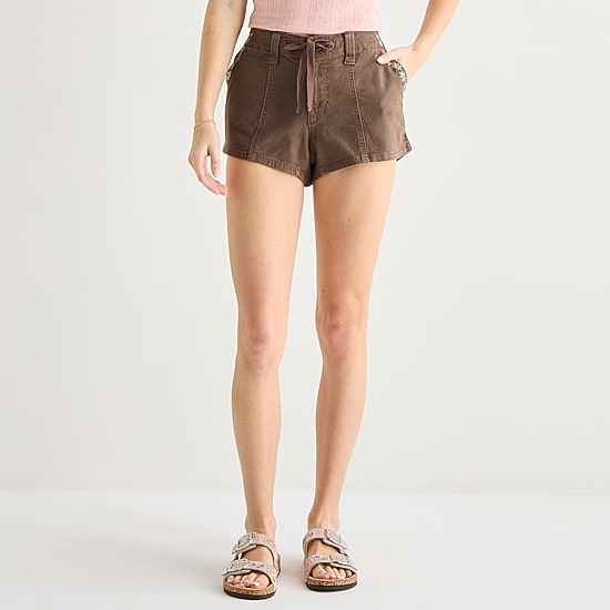 Arizona Womens 1 1/2" Low Rise Juniors Stretch Fabric Chino Short