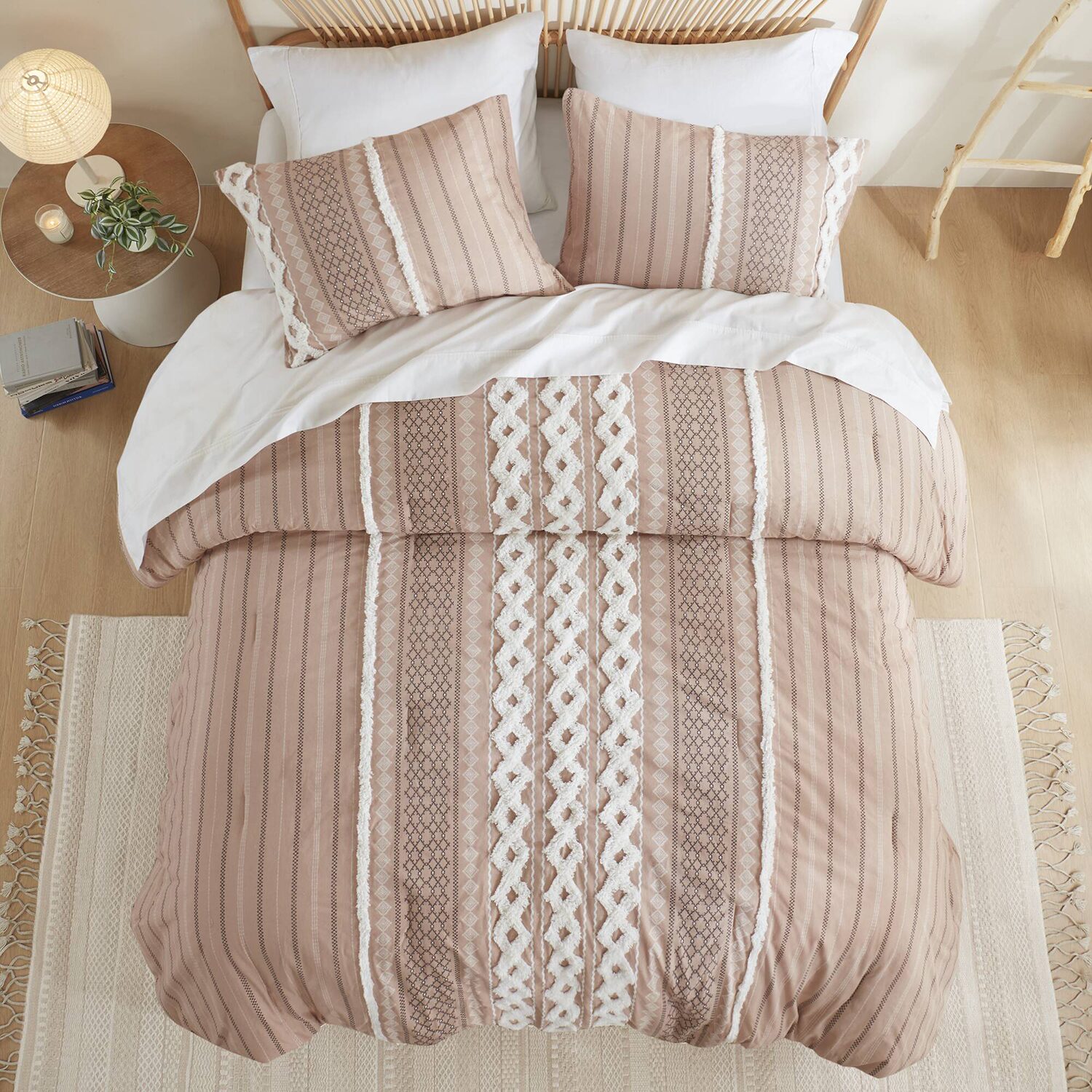 Ink+Ivy Imani Cotton Printed Comforter Set with Chenille