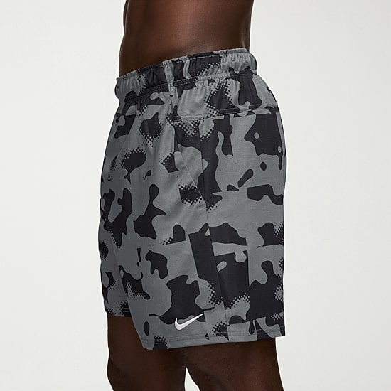 Nike Mens 7" Mid Rise Big and Tall Workout Shorts