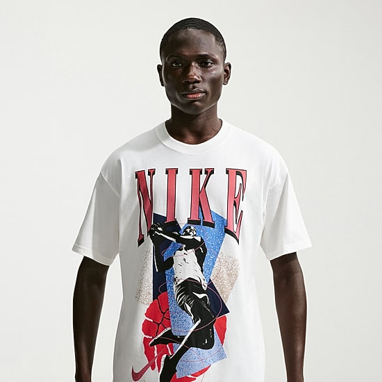 Nike Mens Crew Neck Short Sleeve Classic Fit Big and Tall Graphic T-Shirt