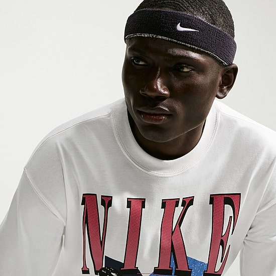 Nike Mens Crew Neck Short Sleeve Classic Fit Big and Tall Graphic T-Shirt