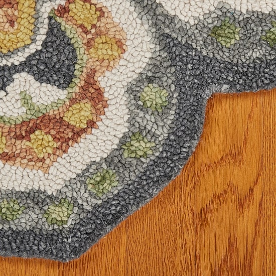 Daisy Bel Floral Hand Tufted Indoor Round Area Rug