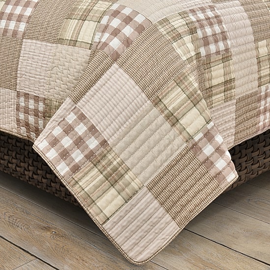 Queen Street Melrose Quilt