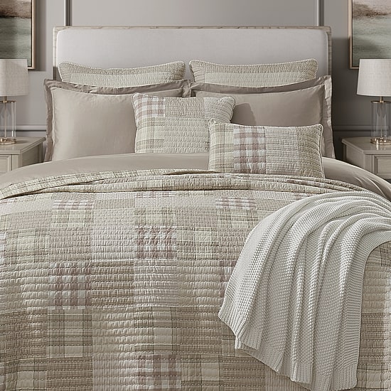 Queen Street Melrose Quilt