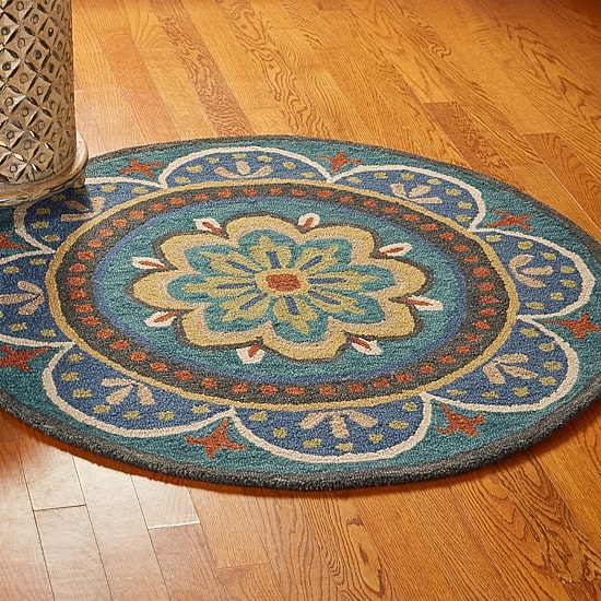 Daisy Ray Floral Hand Tufted Indoor Round Area Rug