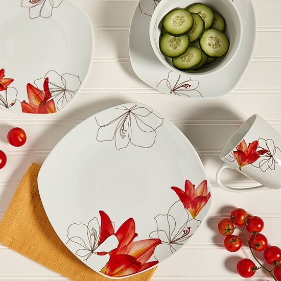 Tabletops Gallery® Lily 16-pc. Ceramic Dinnerware Set