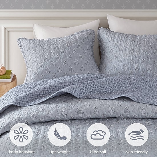 Madison Park Fern Ruffle Floral Printed Reversible 3-pc. Quilt Set