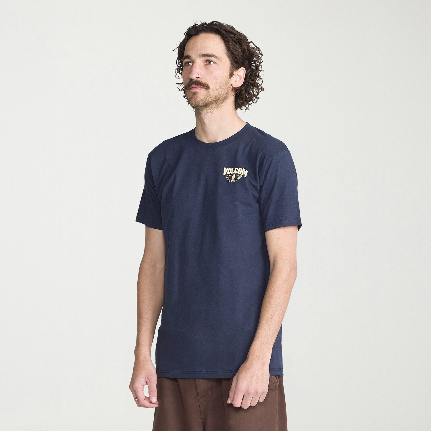 VOLCOM Mens Crew Neck Short Sleeve Regular Fit Graphic T-Shirt