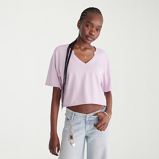 AEROPOSTALE Womens Juniors V Neck Short Sleeve Loose Fit Graphic T-Shirt