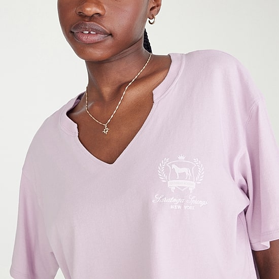 AEROPOSTALE Womens Juniors V Neck Short Sleeve Loose Fit Graphic T-Shirt