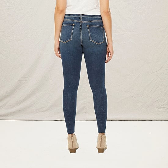 a.n.a Womens Mid Rise Ripped Jegging