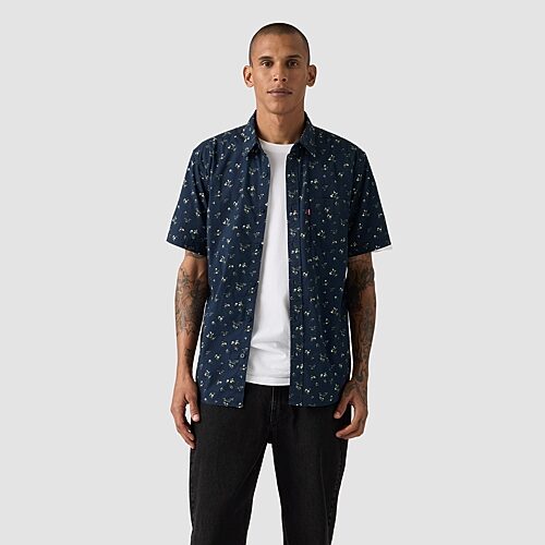 Levi's Men's Classic 1 Pocket Short Sleeve Regular Fit Shirt - Dress Blue