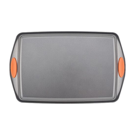 Rachael Ray® Yum-o! Oven Lovin’ 3-pc. Cookie Pan Set with Orange Silicone Grips
