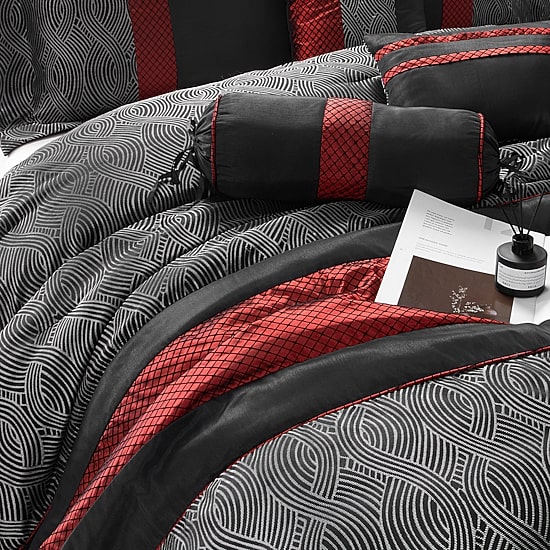 Stratford Park Zaina 7-pc. Complete Bedding Set