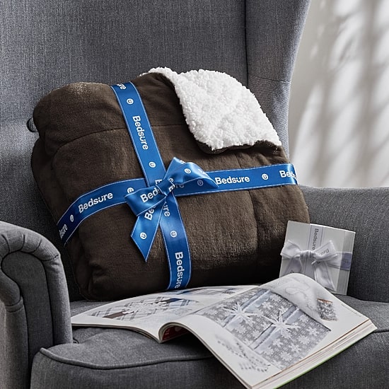 Bedsure® Gentlesoft Fleece Washable Throw
