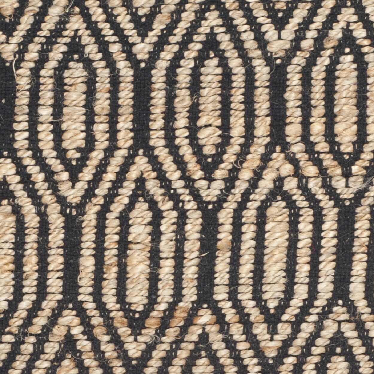 Safavieh Annora Geometric Rug