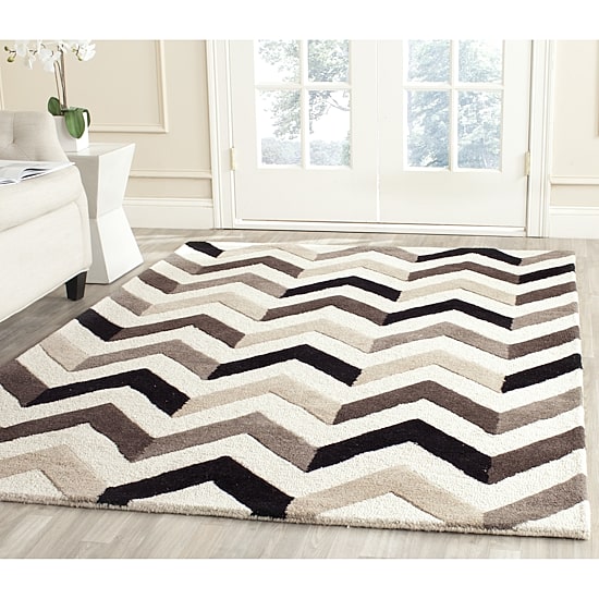 Safavieh Adella Chevron Hand-Tufted Wool Rug