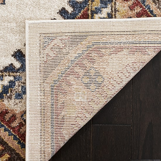 Safavieh Alvin Traditional Rug