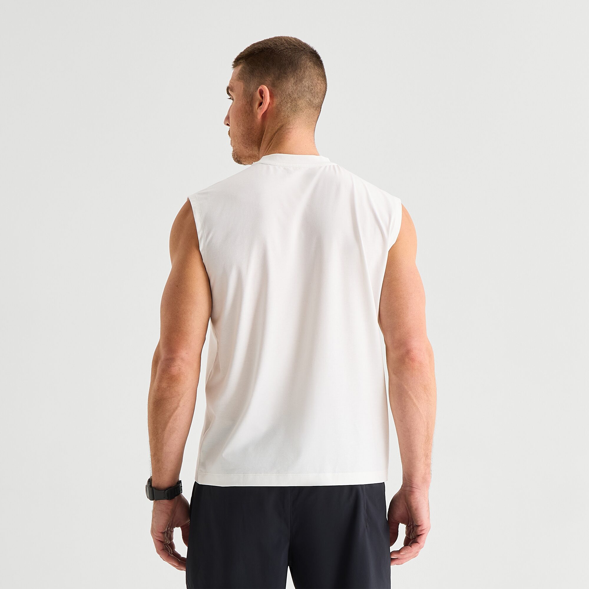 Xersion Mens Crew Neck Sleeveless Muscle T-Shirt