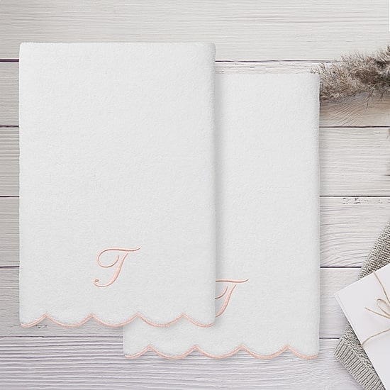 Linum Home Textiles Adornia Pink Scallop Personalized 2-pc. Quick Dry Bath Towel Set