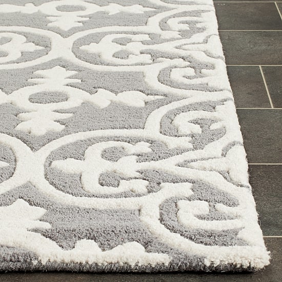 Safavieh Ewart Geometric Hand Tufted Wool Rug