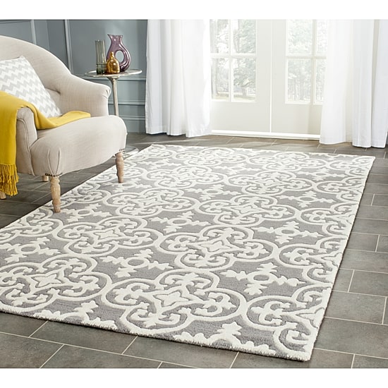 Safavieh Ewart Geometric Hand Tufted Wool Rug