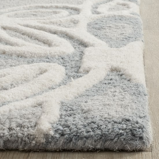 Safavieh Einri Floral Hand Tufted Wool RectangularRug