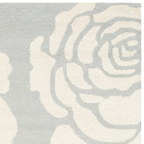Safavieh Dacre Floral Wool Indoor Rectangular Area Rug