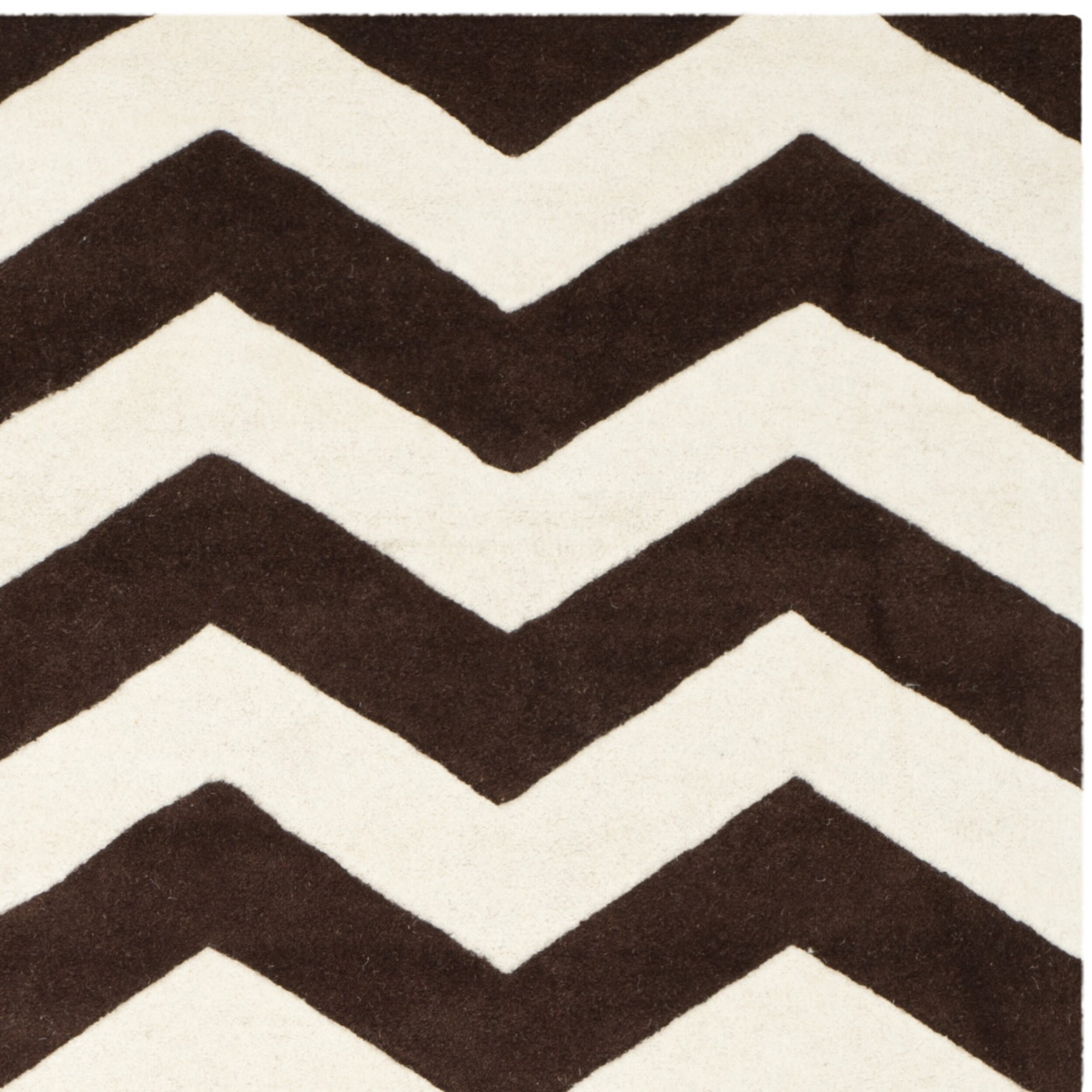 Safavieh Darrell Chevron Area Rug