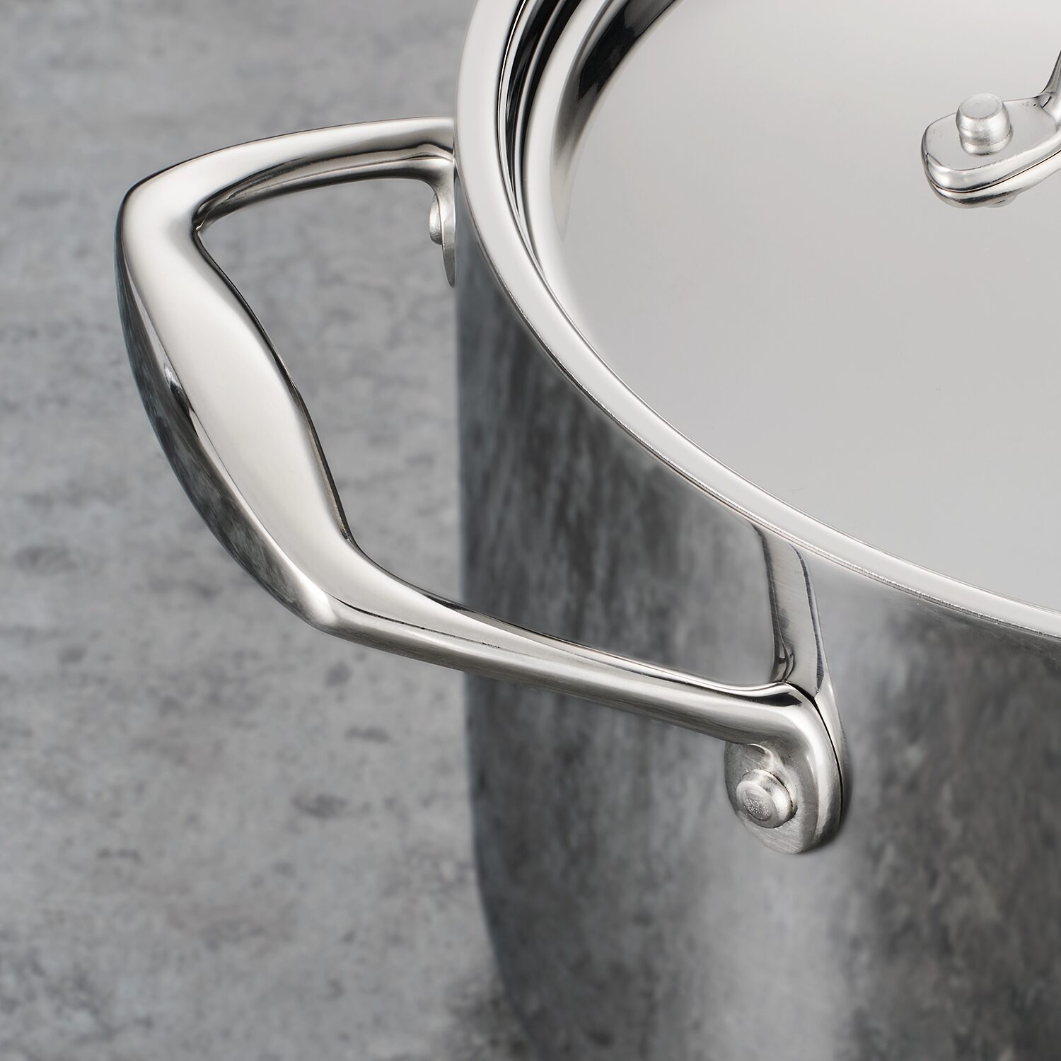 Tramontina Gourmet Tri-Ply Clad 18/10 Stainless Steel Induction-Ready Braiser with Lid