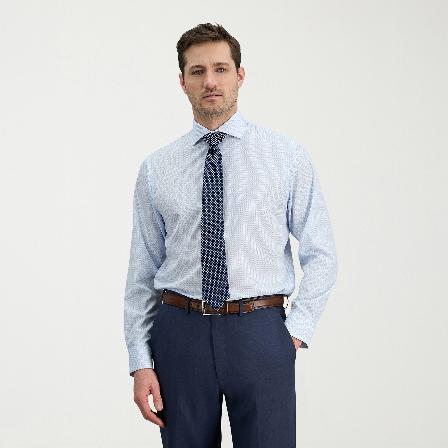Haggar Smart Wash Mens Classic Fit Easy Care Long Sleeve Dress Shirt