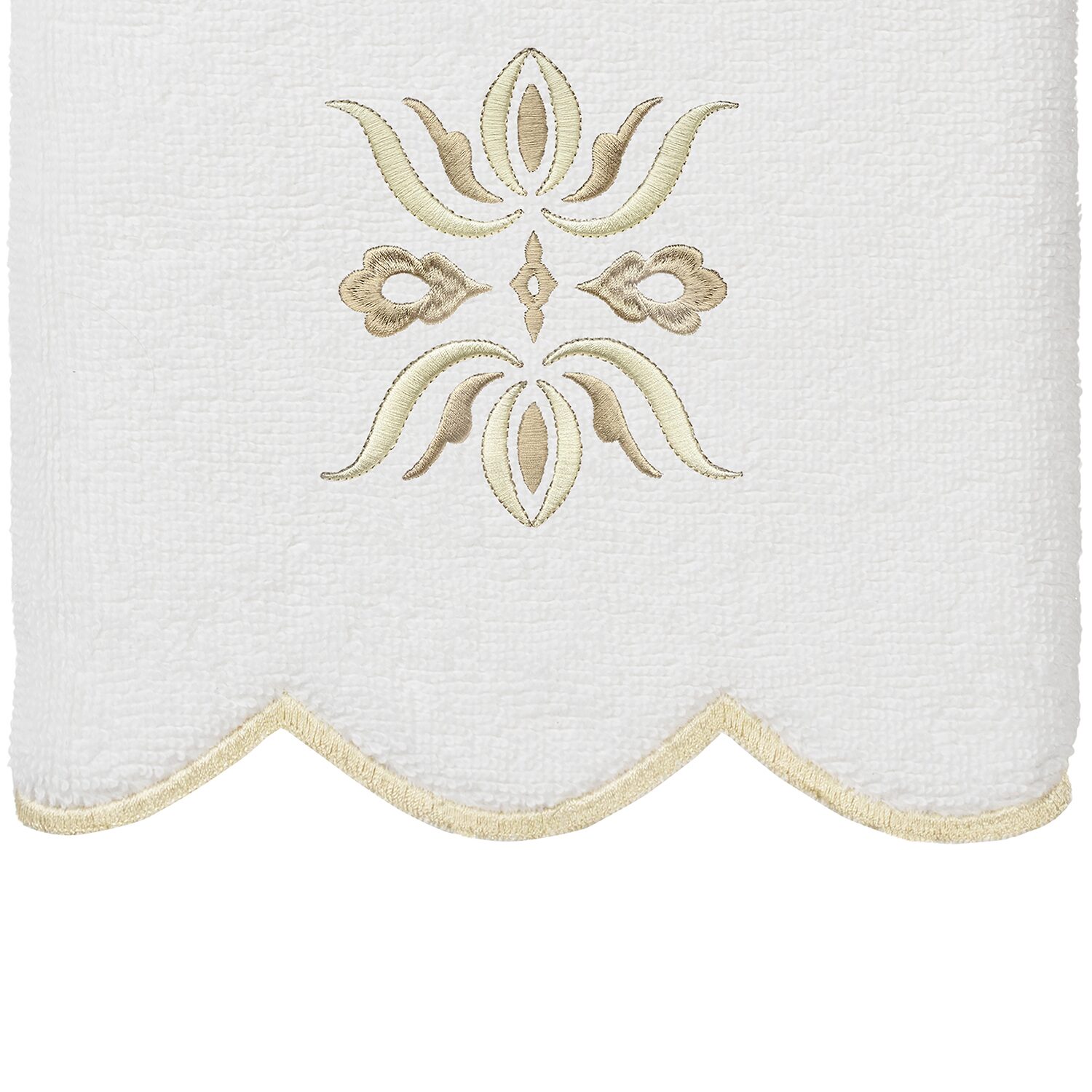 Linum Home Textiles Flower Crest Scallop 3-pc. Quick Dry Bath Towel Set