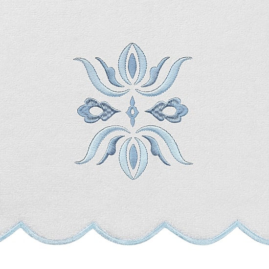 Linum Home Textiles Flower Crest Scallop 3-pc. Quick Dry Bath Towel Set