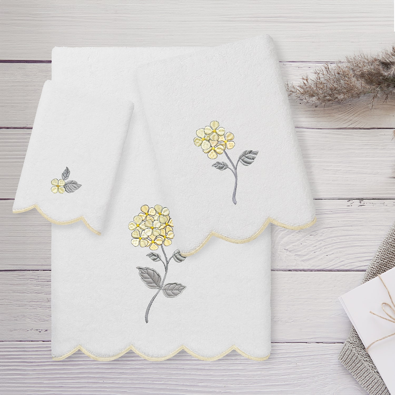 Linum Home Textiles Hydea Scallop -pc. Quick Dry Bath Towel Set