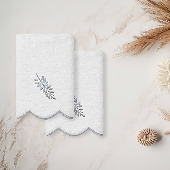 Linum Home Textiles Fern Toss Scallop 2-pc. Embellished Fingertip Towel