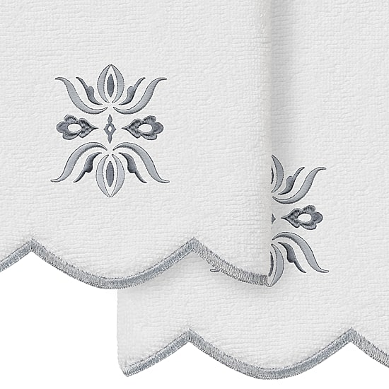 Linum Home Textiles Flower Crest Scallop 2-pc. Embellished Fingertip Towel