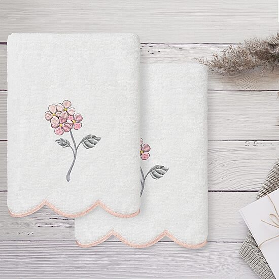 Linum Home Textiles Hydea Scallop 2-pc. Embellished Hand Towel