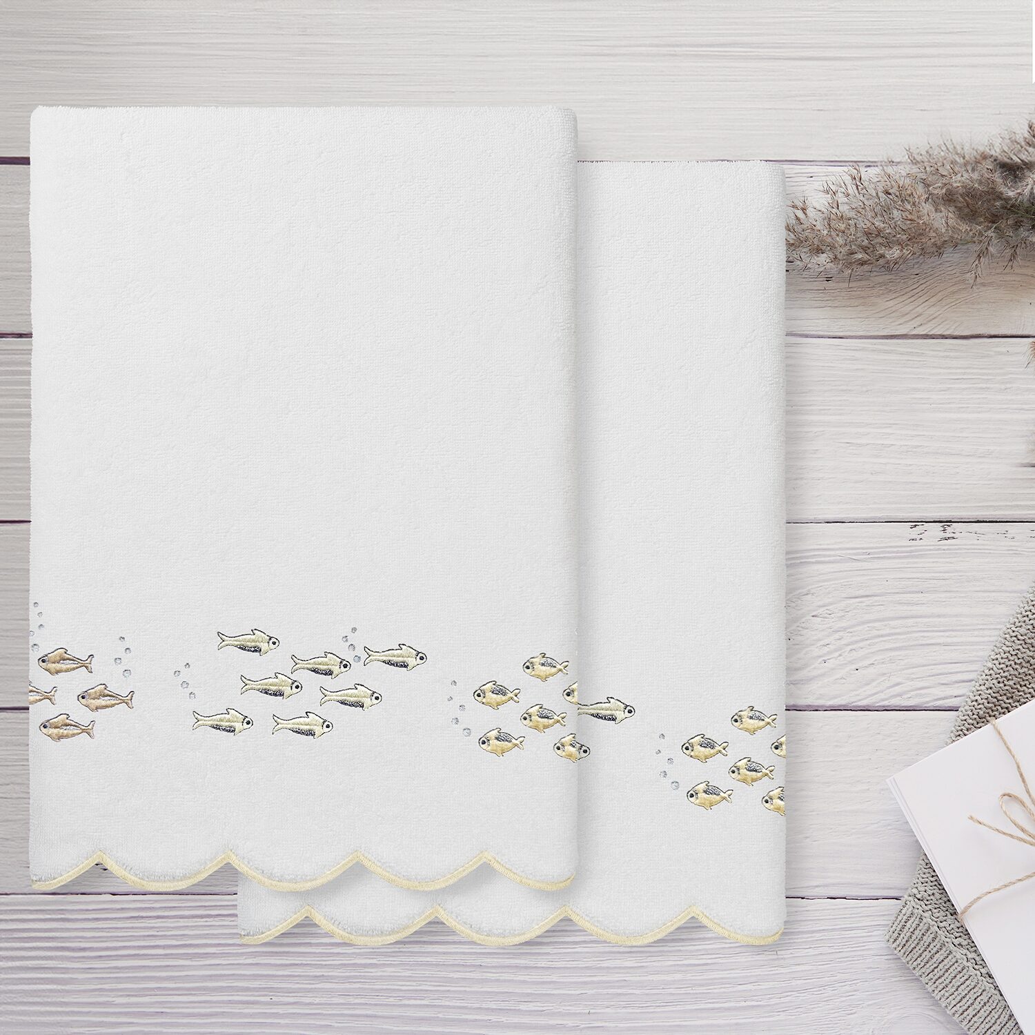 Linum Home Textiles Fish School Scallop 2-pc. Quick Dry Bath Towel Set