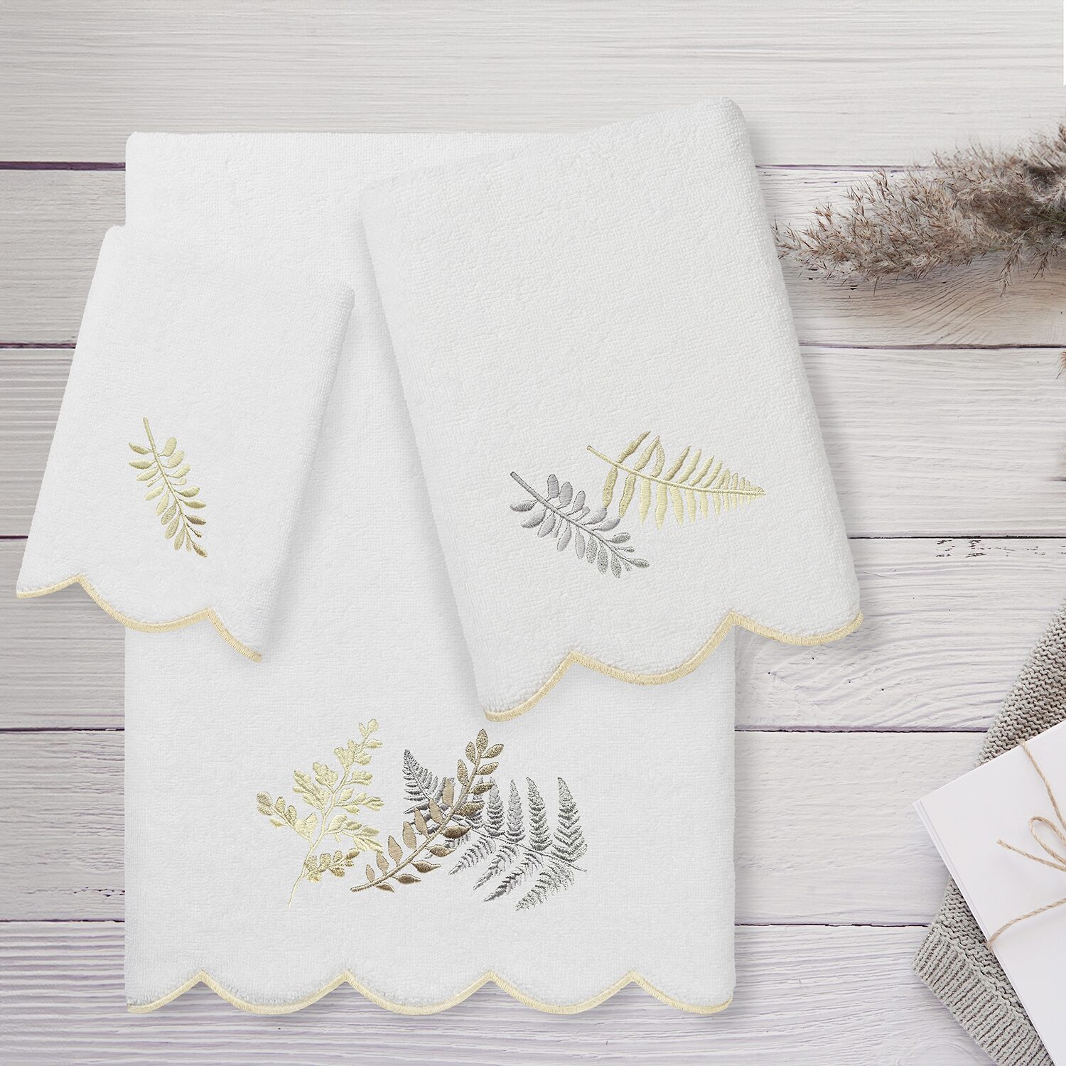 Linum Home Textiles Fern Toss Scallop 3-pc. Quick Dry Bath Towel Set
