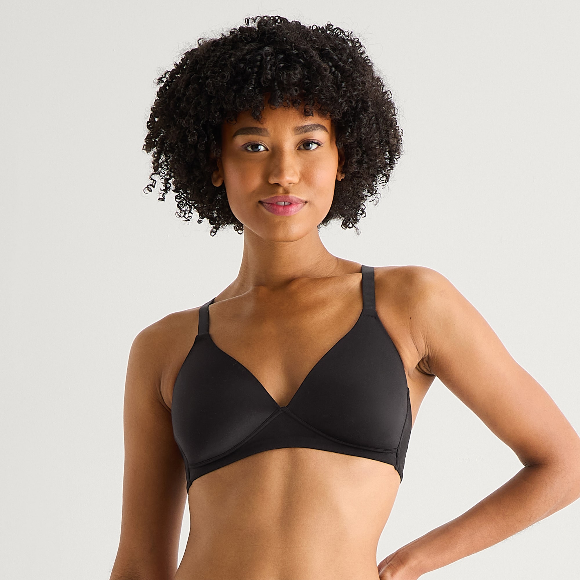 Arizona Body Cloud Kissed Wireless Triangle Plunge Pullover Bra