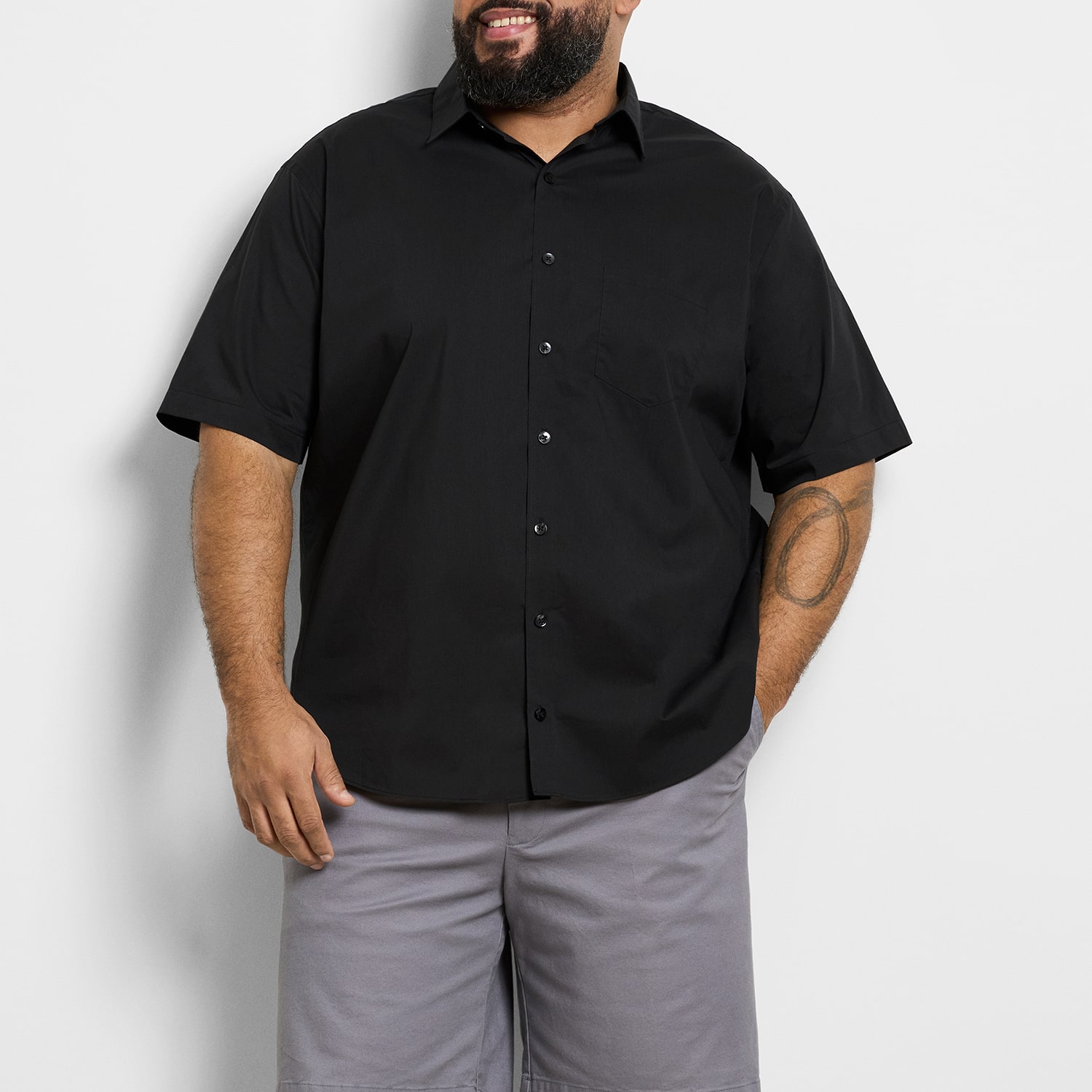 Van Heusen Everyday Defense Stain Shield Mens Short Sleeve Regular Fit Wrinkle Free Big and Tall Button-Down Shirt