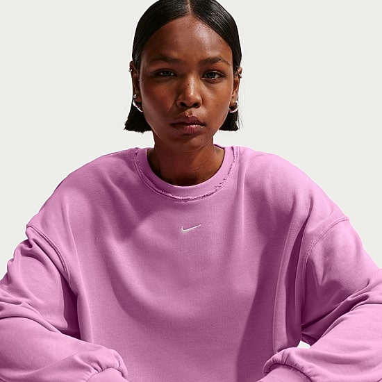 Nike Womens Crew Neck Long Sleeve Embroidered Sweatshirt