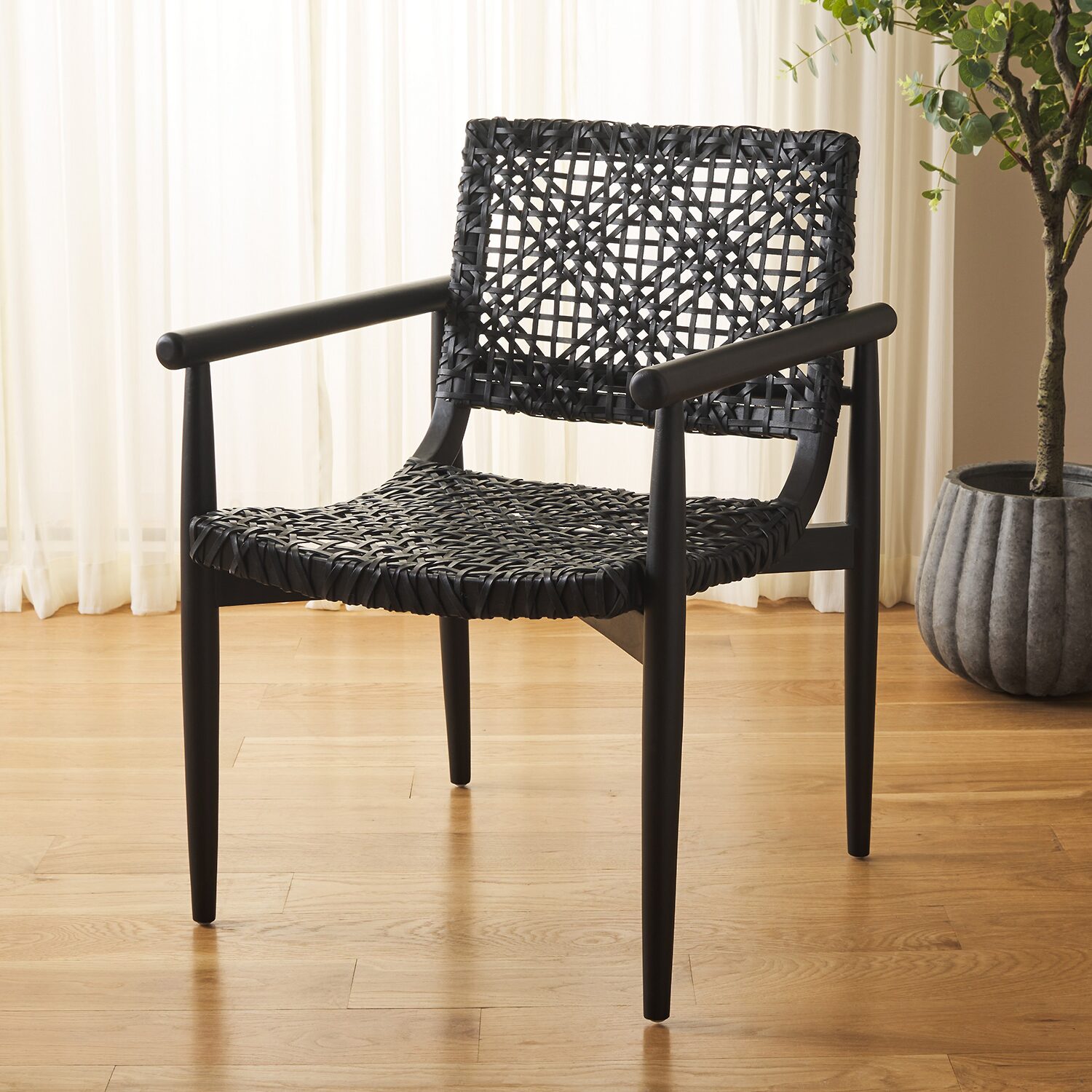 Safavieh Sianna Sling Chair