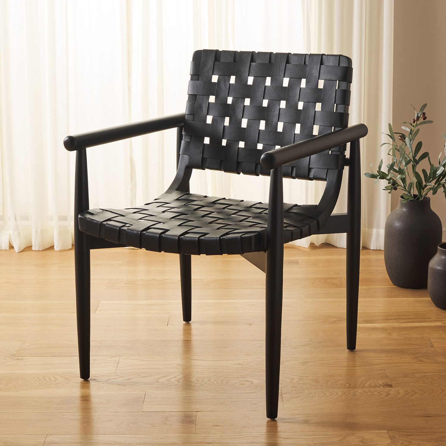 Safavieh Dionne Sling Chair