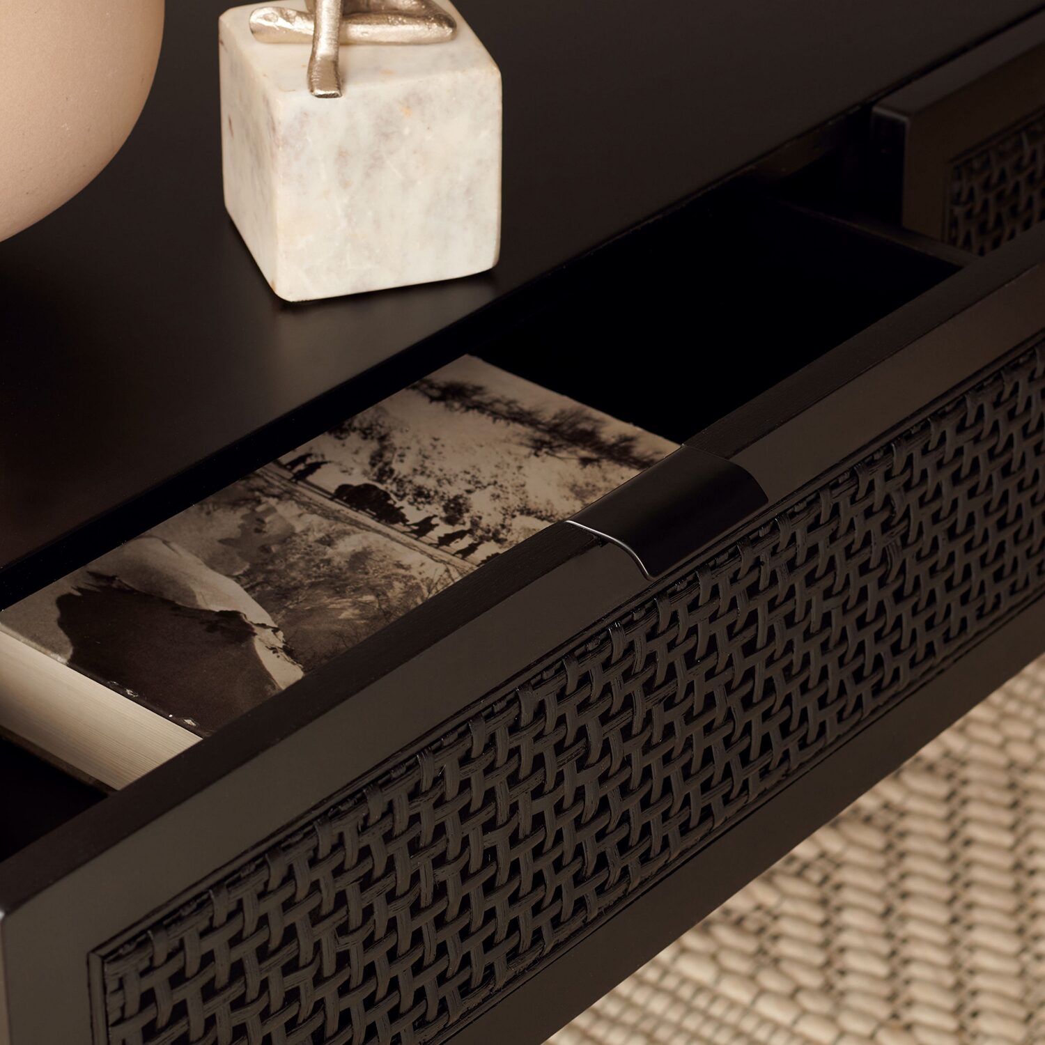 Safavieh Baisley Storage 2-Drawer Coffee Table